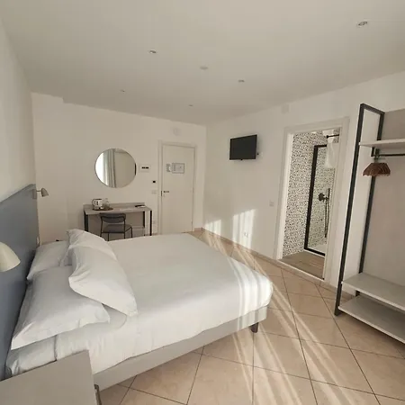Sappia 3* Arma di Taggia